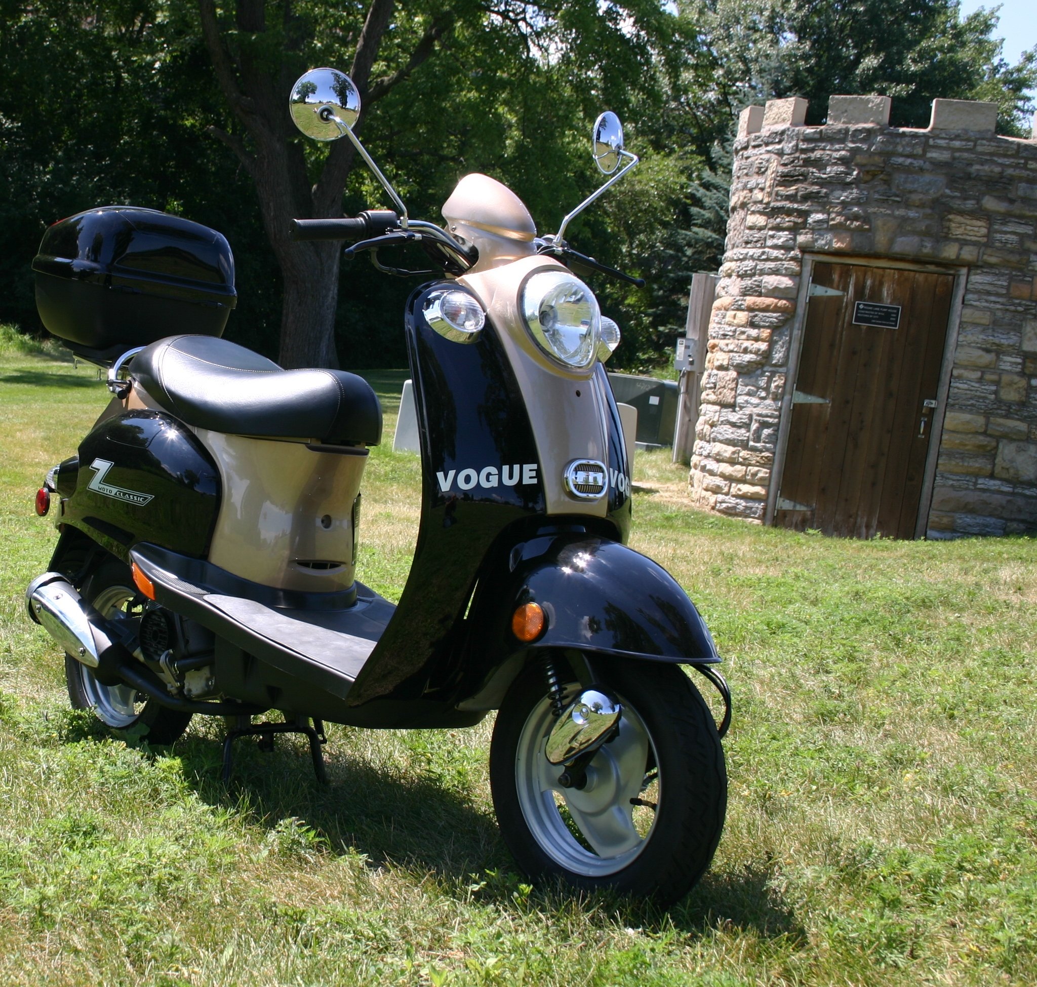 Vogue Scooters Minneapolis Mopeds Minnesota