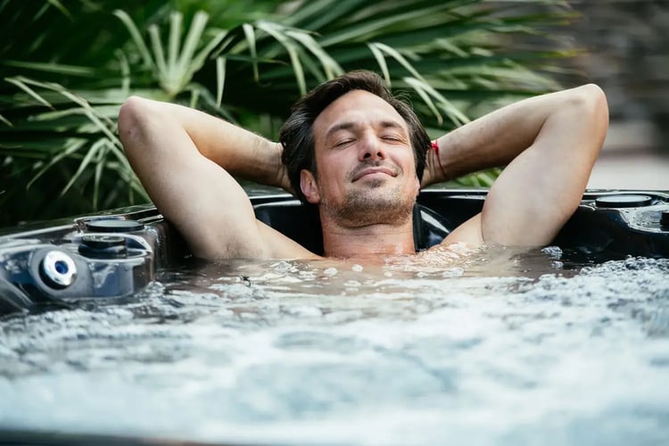 hot tub relaxing blog pic